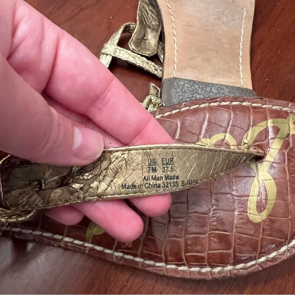 Women’s Sam Edelman gold strap sandals size 7M - Picture 6 of 6